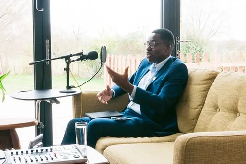 Dr Ike Nnene Private General Practitioner talking through alcohol home detox & mental health on the Altered Attitudes Podcast